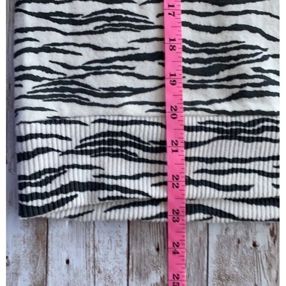 Chaser Bliss Knit Shirred Soft Pullover Sweater Zebra Print Animal Wild Large - Picture 11 of 12